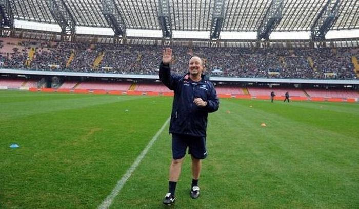 Λαοθάλασσα στην προπόνηση της Νάπολι