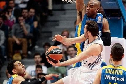 Ρεάλ – Μακάμπι 74-68