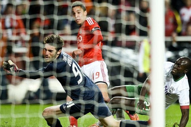 Πάντα πρώτη η Μπενφίκα