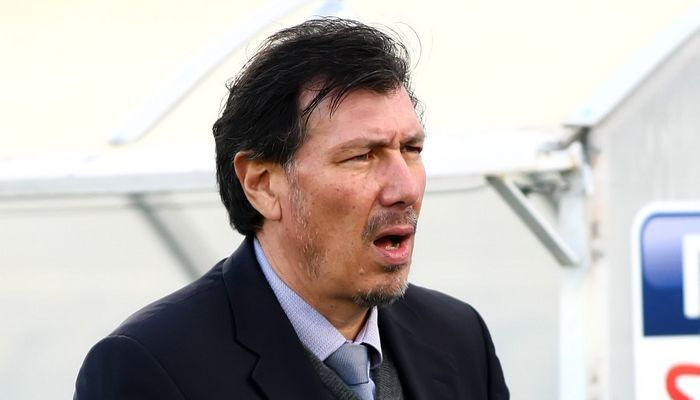 Σάντσεζ: “Στην Ελλάδα πρέπει να κερδίζουν οι μεγάλοι, θα έπρεπε να ντρέπεται ο διαιτητής”