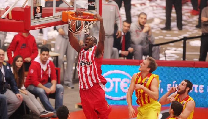 Σίμονς και Λάσμε στο Top10