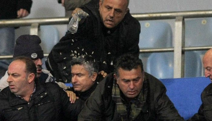 Επίθεση με… σπόρια στον Σπανό (photo)