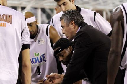 Bετούλας: “Σπουδαία νίκη”. Σκαραφίγκας: “Λάθος”