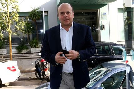 Οι δύο δρόμοι του Αλαφούζου στη μάχη της αδειοδότησης