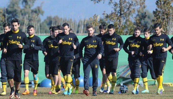 Δίωρη ομιλία Παπαδόπουλου στην προπόνηση