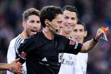 Στον “πάγο” ο διαιτητής λόγω… Ρονάλντο