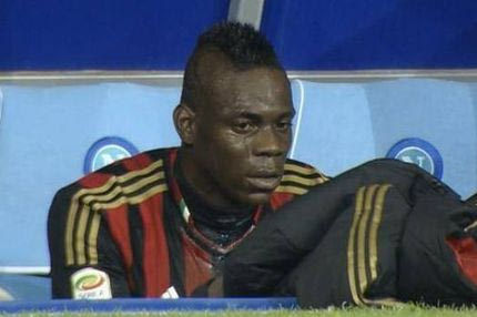 Το κλάμα του Μπαλοτέλι στον πάγκο της Μίλαν