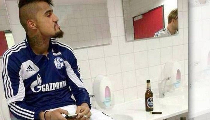 Ο Μπόατενγκ “απέλυσε” τον γιατρό