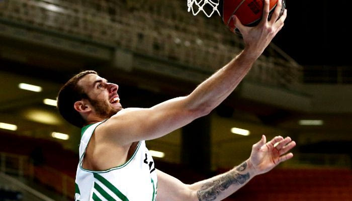 Εμεινε Αθήνα ο Γιάνκοβιτς