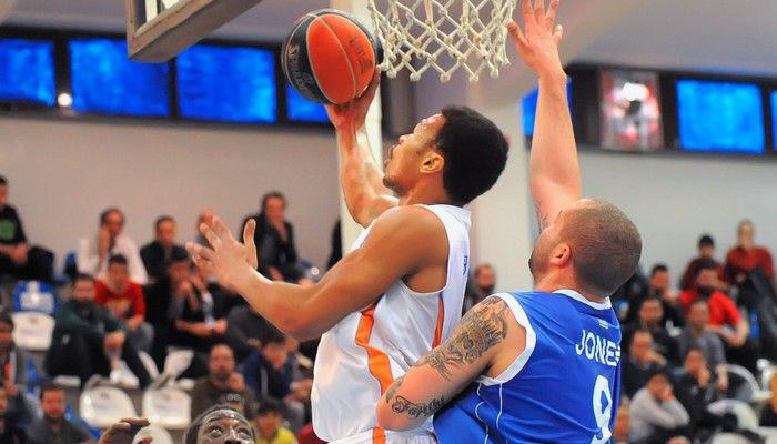 Κολοσσός – Πανελευσινιακός 67-57