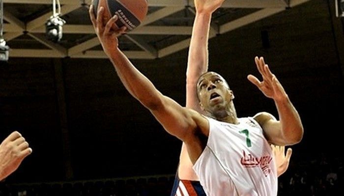 Μπάγερν-Λοκομοτίβ Κούμπαν 82-79