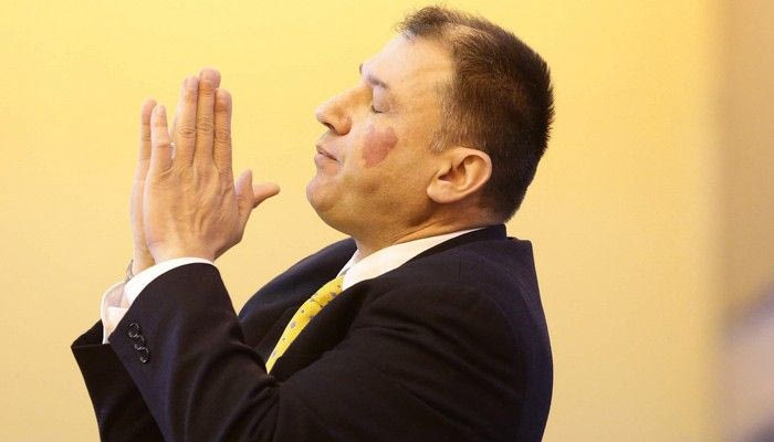 Τέλος ο Λιόγας. “Φεύγει σαν αδερφός”, ανέφερε η ανακοίνωση