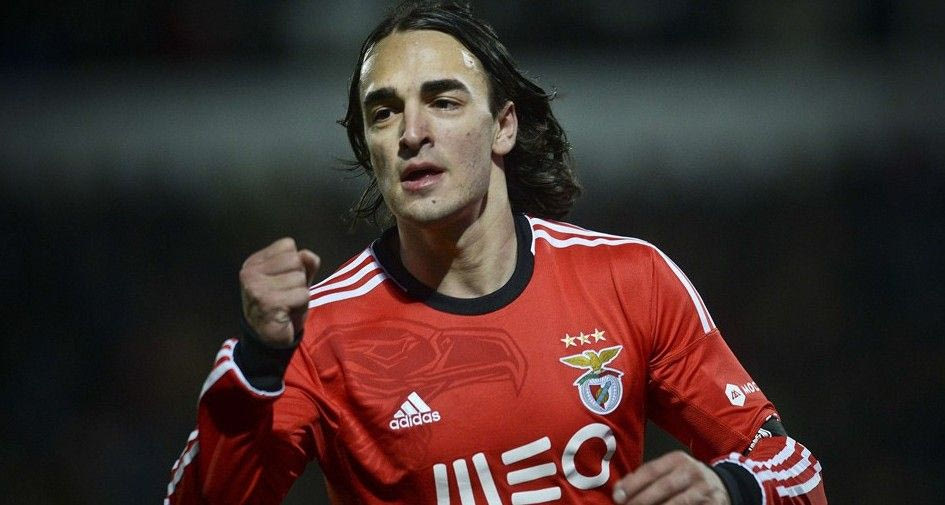 Νίκησε το άλλο… άκρο η Μπενφίκα