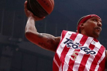 Oι αντικαταστάτες του Μουν στα Χανιά