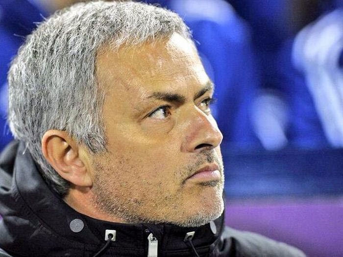 Μουρίνιο: “Η Λίβερπουλ έχει αβαντάζ για τον τίτλο”