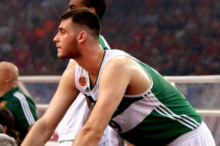 Έφτασε 2,19μ. ο Παπαγιάννης!