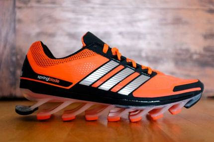 Η adidas προσφέρει εκρηκτική ενέργεια με το #Springblade