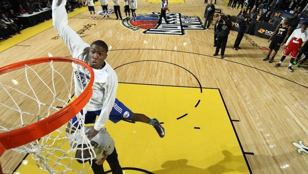 Σόου από τα αδέρφια Αντετοκούνμπο στο All Star Game