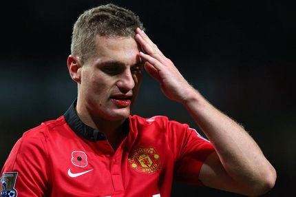 VIDEO: Οι οπαδοί της Γιουνάιτεντ αποθεώνουν τον Βίντιτς