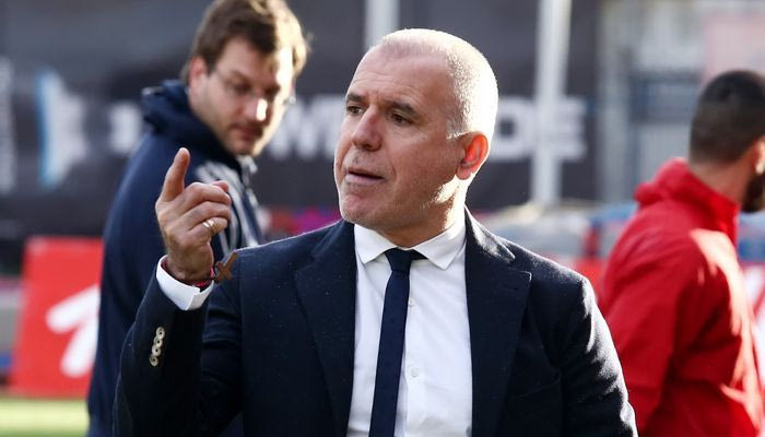 Για τον πόντο της σωτηρίας