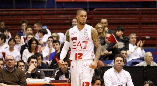 Χάκετ: “Για τη νίκη στο ΣΕΦ”