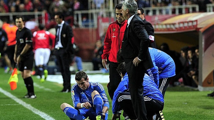 “Κράζουν” τον Μπέιλ για τα… παπούτσια