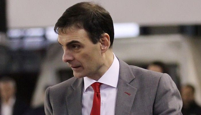 Μπαρτζώκας: “Φτυσίματα και ρατσιστικές συμπεριφορές”