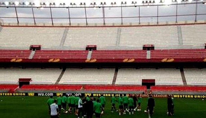 Ιστορική στιγμή: Η Μπέτις προπονήθηκε στο “Σάντσεθ Πιθχουάν”