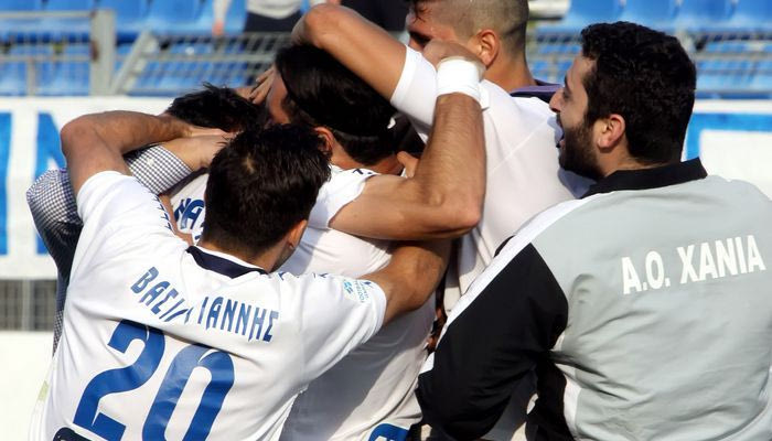 Στα πλέι οφ τα Χανιά με γκολ στο 94′