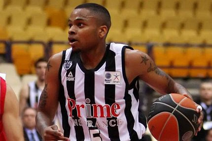 Δεν… χώνεψε την ήττα ο Κούπερ