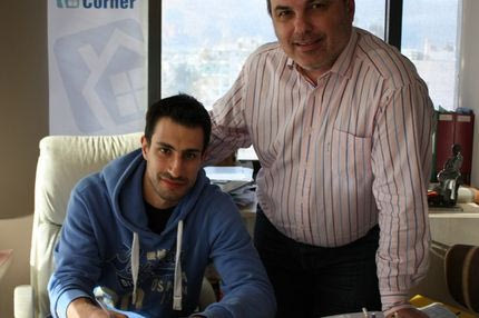 Υπέγραψε ο Δεμερτζής