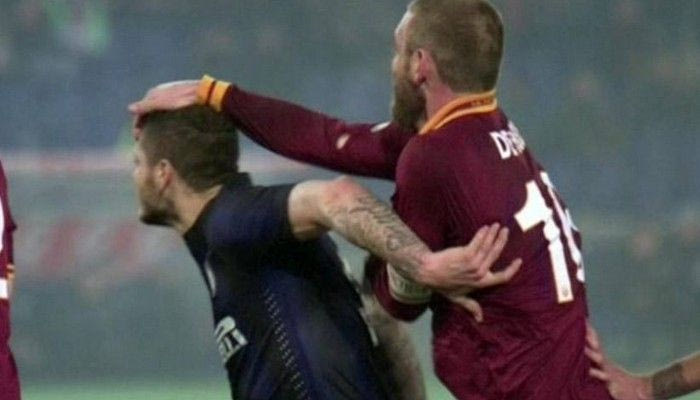 Διπλό το κακό για τον Ντε Ρόσι