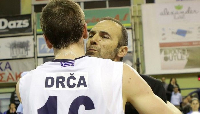 Καλαφατάκης: “Ανταποκριθήκαμε”. Σκαραφίγκας: “Δουλειά, όχι λόγια”