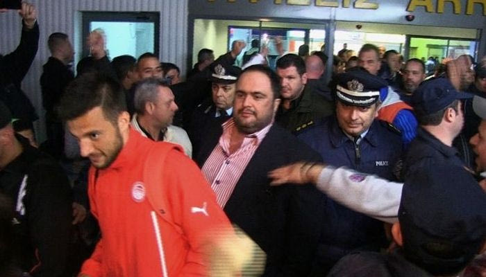 “Είναι τρελός ο πρόεδρος”