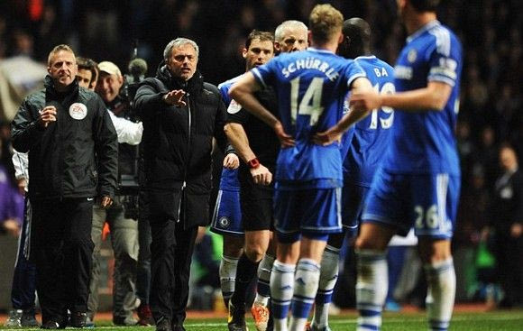 Ξέσπασε για τη διαιτησία ο Μουρίνιο