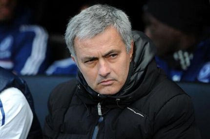 “Χολή” για τη διαιτησία από τον Μουρίνιο