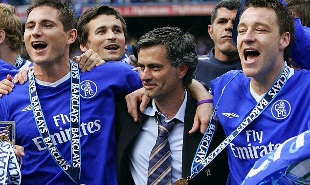 Μουρίνιο: “Παράδειγμα ο Λάμπαρντ και ο Τέρι”