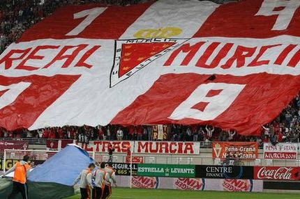 Εκπέμπει σήμα κινδύνου η Μούρθια