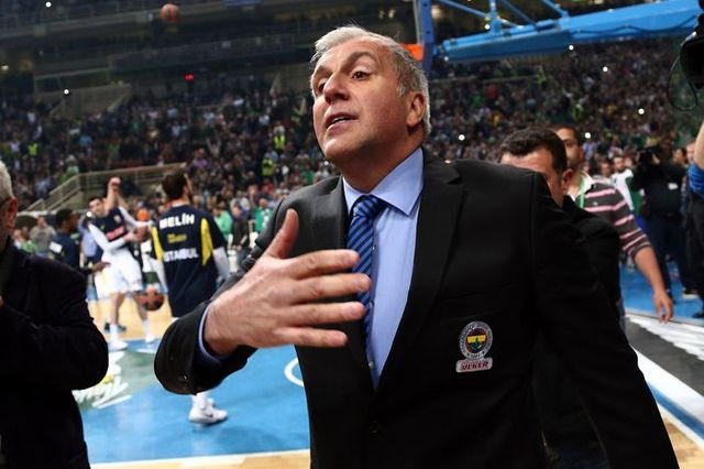 Ο κίνδυνος με τον Ζοτς και ο Ράιτ του Πεδουλάκη