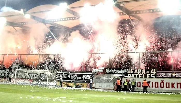 Ο κόσμος ανεβάζει τον ΟΦΗ