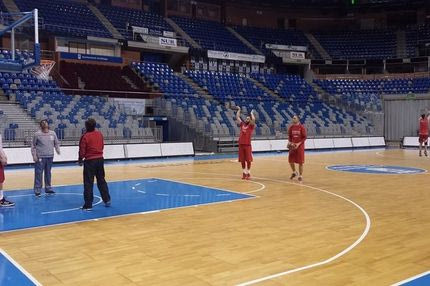 Mε 12άδα αλά Λαμποράλ στη Μάλαγα