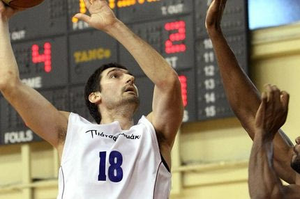 Πάντιτς αντί Όσμπι