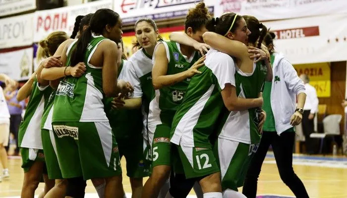 Ελληνικό και Παναθηναϊκός για το τρόπαιο