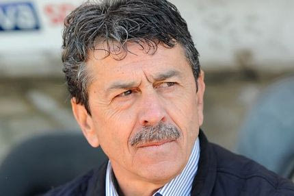 Οχι στον Μιλέφσκι