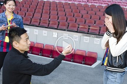 Πρόταση γάμου στο “Καμπ Νόου”