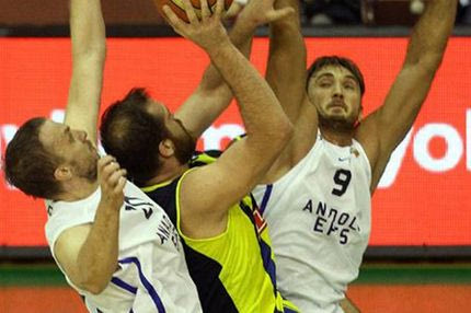 Σαβάς: “Μεγάλο αβαντάζ αν νικήσουμε τον Παναθηναϊκό”