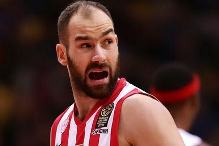 Γύρισε το αφεντικό, δούλεψε το μαγαζί