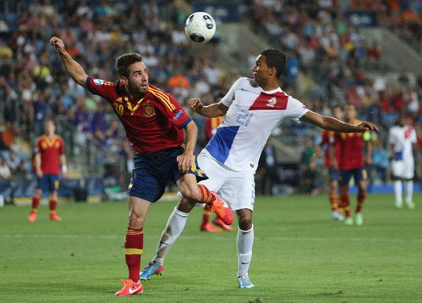 Η… ιστορία του Ντάνι Χούσεν