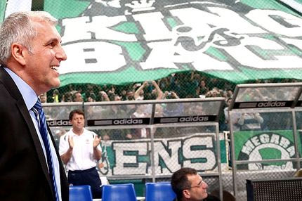 Η είσοδος του Ομπράντοβιτς και η αποθέωση (VIDEOS)