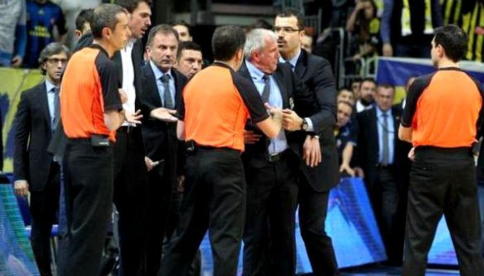 Μήπως ήταν μέρος του…σόου;